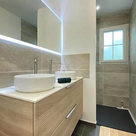 La Maison Moderne - 6 Pers - - Piscine *